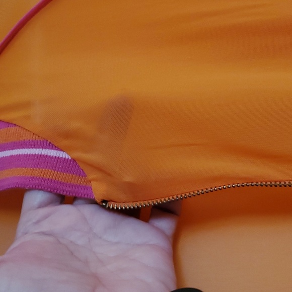 REQUEST JACKETAND TOP - Picture 6 of 7